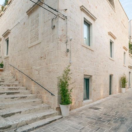 Palazzo Vico Bianco Raro Villas Homes Collection 奥斯图尼 外观 照片