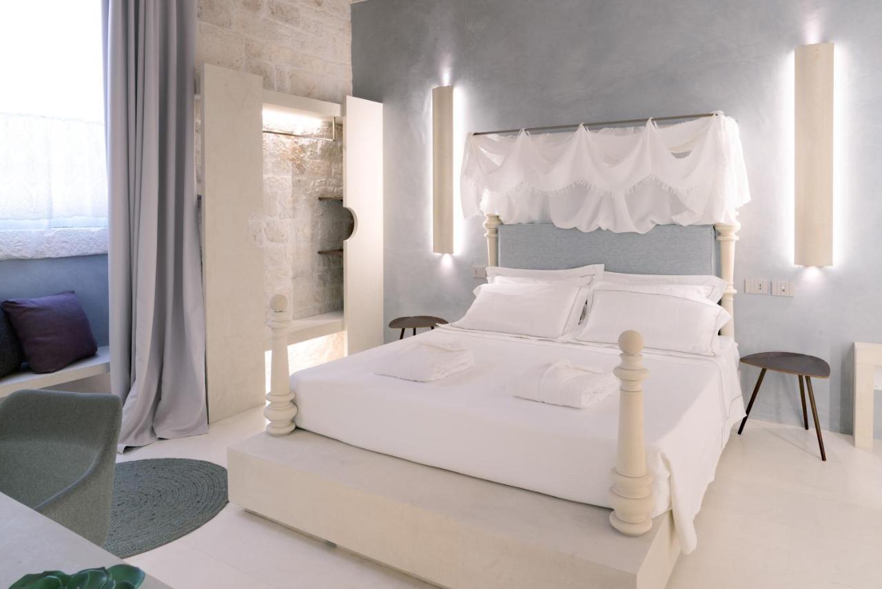 Palazzo Vico Bianco Raro Villas Homes Collection 奥斯图尼 外观 照片