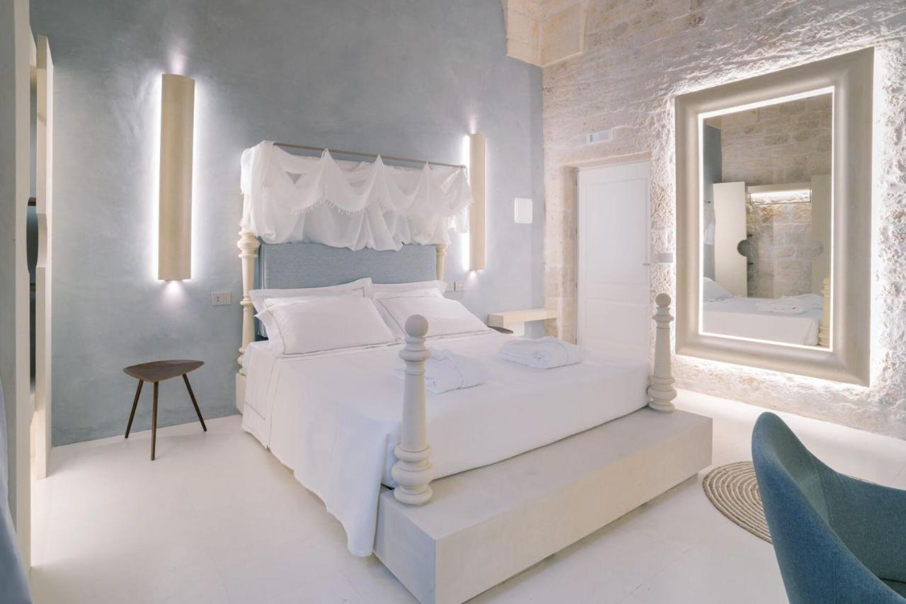 Palazzo Vico Bianco Raro Villas Homes Collection 奥斯图尼 外观 照片