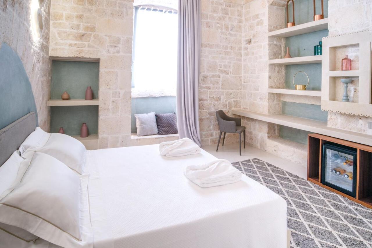 Palazzo Vico Bianco Raro Villas Homes Collection 奥斯图尼 外观 照片